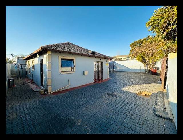 3 BEDROOM HOUSE FOR SALE IN OLIFANTSFONTEIN
